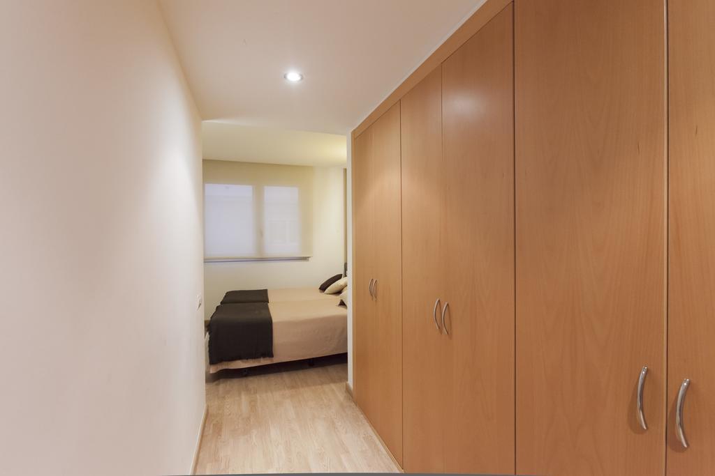 Apartaments Travessera-Parc Gueell Барселона Экстерьер фото