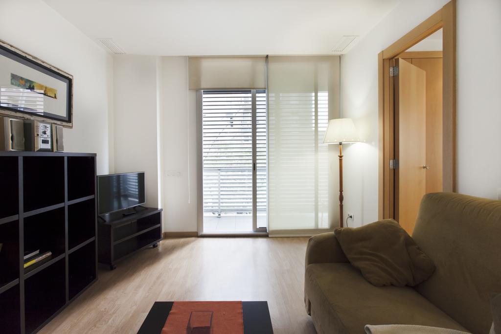 Apartaments Travessera-Parc Gueell Барселона Экстерьер фото