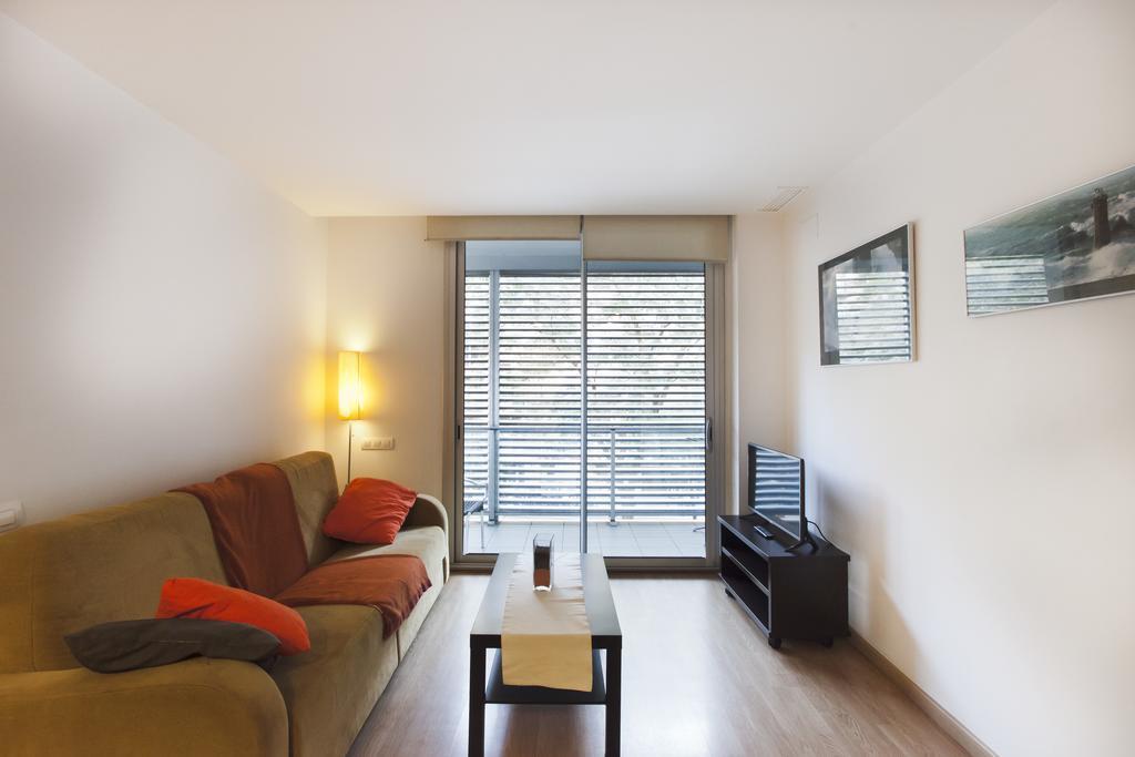 Apartaments Travessera-Parc Gueell Барселона Экстерьер фото